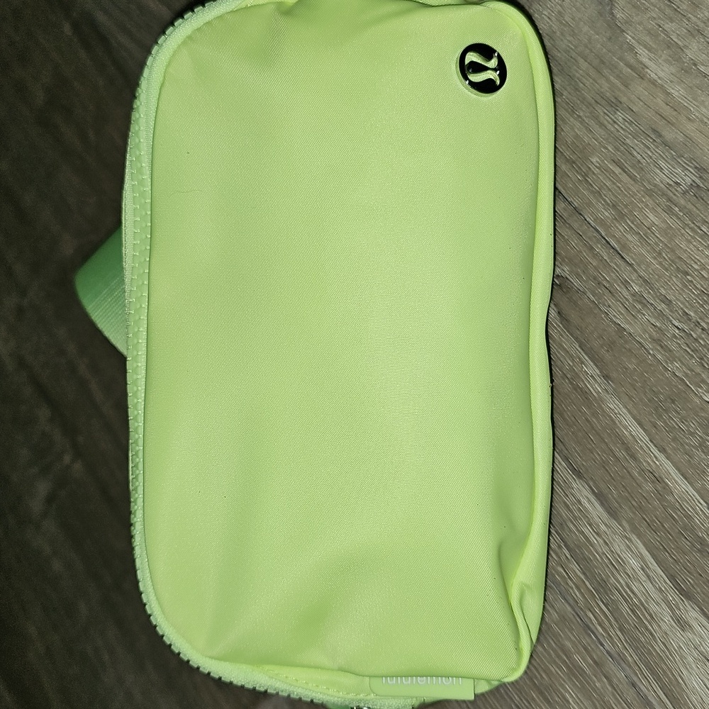 Lululemon Everywhere Belt Bag FADED ZAZ FZAP - Picture 16 of 16